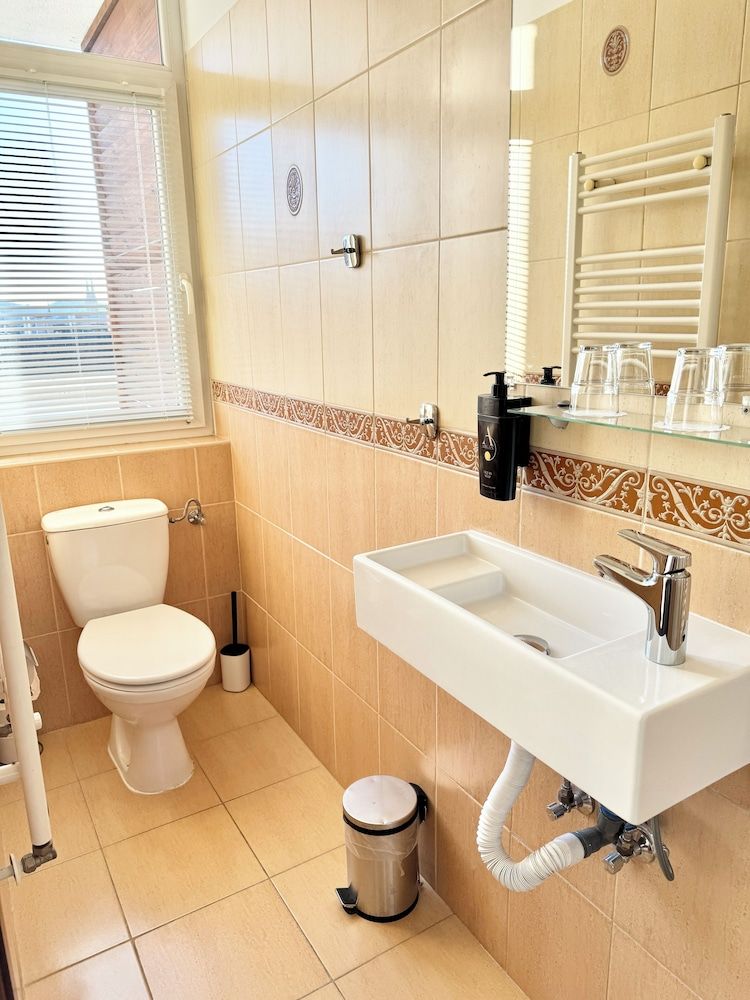 Rooftop City Residence Standard Room 23