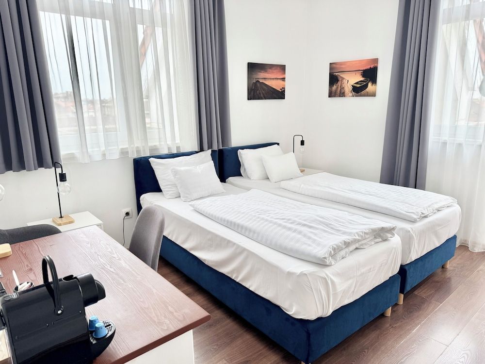 Rooftop City Residence Deluxe Double or Twin Room 17