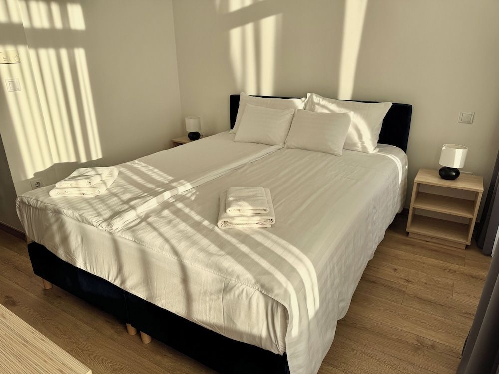 Rooftop City Residence Standard Room 3