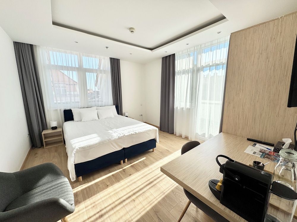 Rooftop City Residence Deluxe Double or Twin Room 14