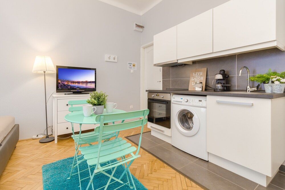 undefined Real Apartments Wesselényi III. 8