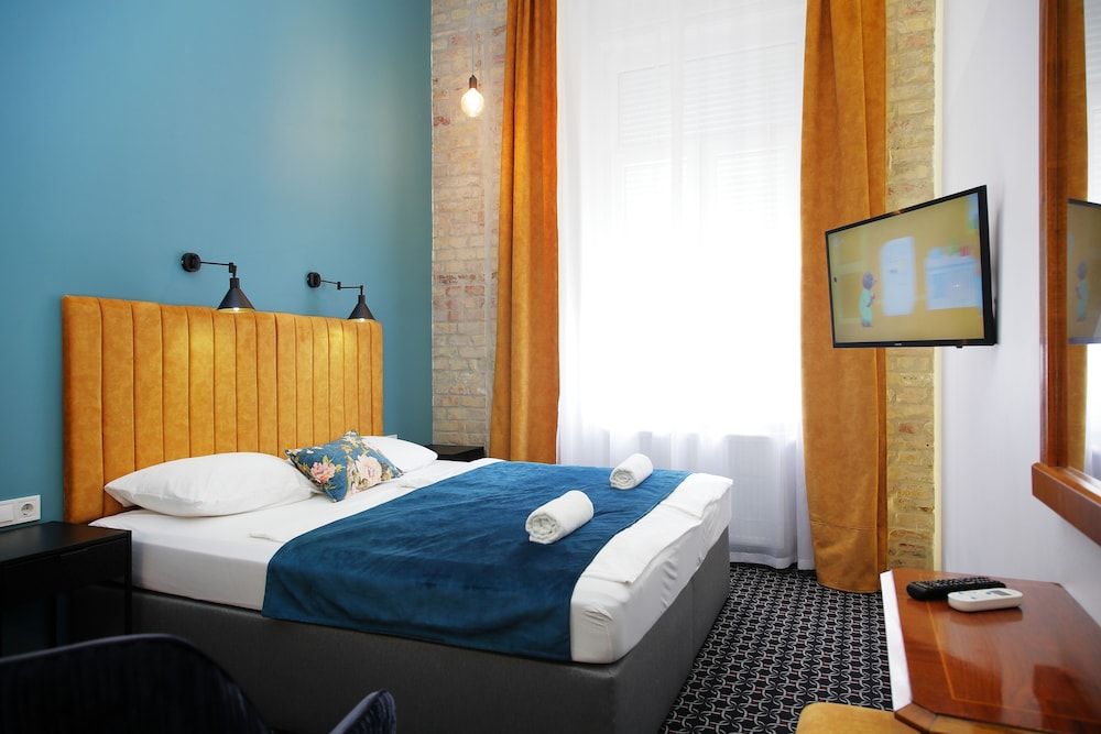 undefined Giselle Vintage Doubles - Adults Only 5