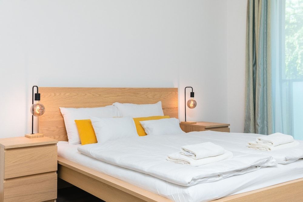 undefined WestSide Apartments by FirstHost 3