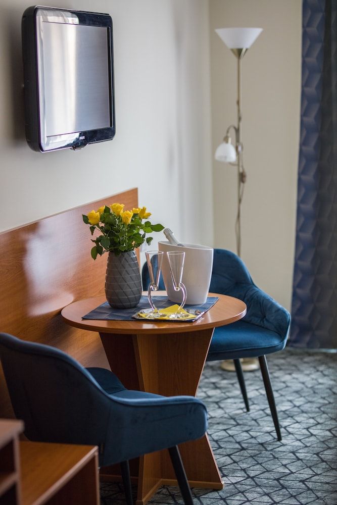 Viktória Hotel Superior Double Room 5