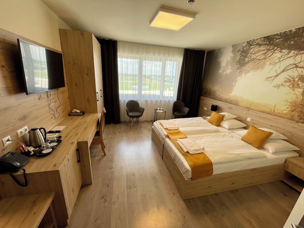 Gyirmót Sport&Wellness Hotel Standard Double or Twin Room 4