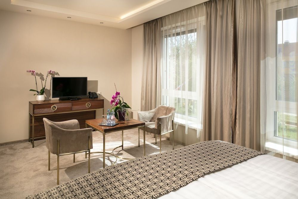 Hotel Kalvaria Deluxe Double Room, 1 King Bed 13