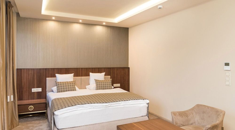 Hotel Kalvaria Deluxe Double Room, 1 King Bed