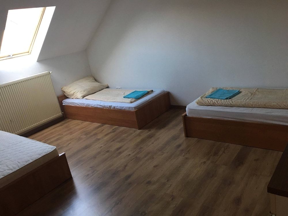 Comfort Triple Room, Private Bathroom