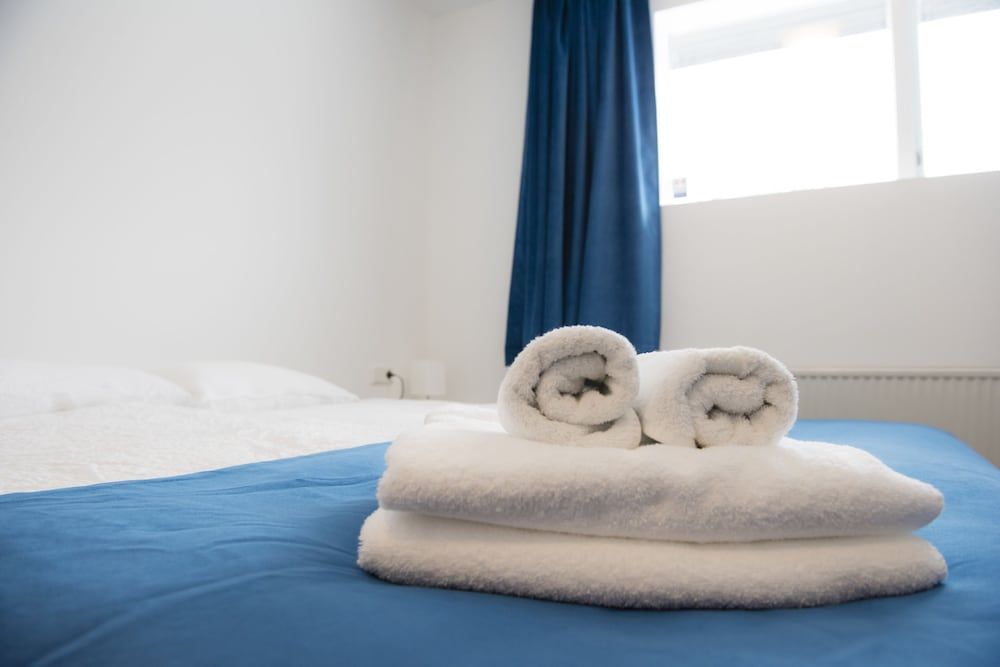 Media Luna Guesthouse Double or Twin Room, Private Bathroom 13