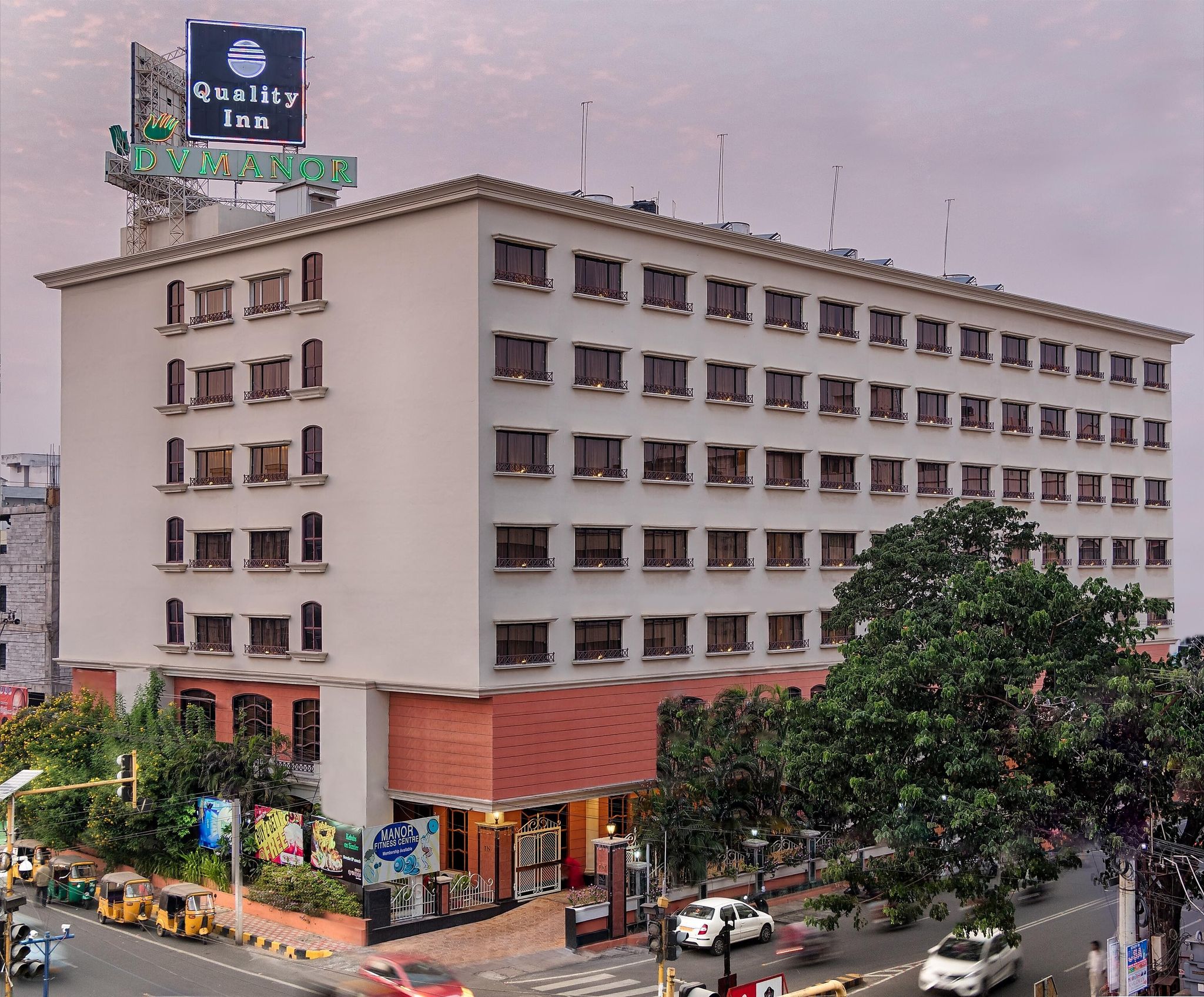 undefined Quality Hotel DV Manor