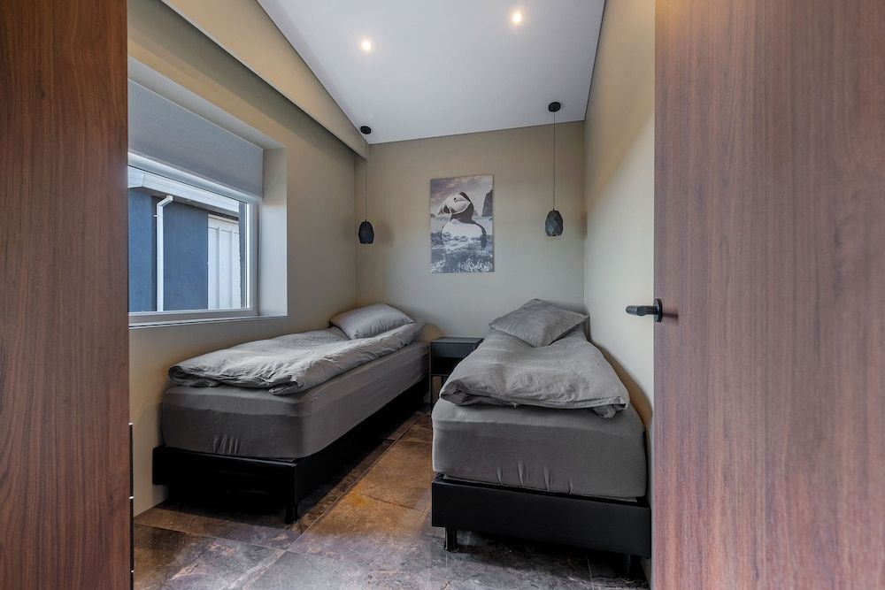 Bay View Apartments Deluxe Apartment 2