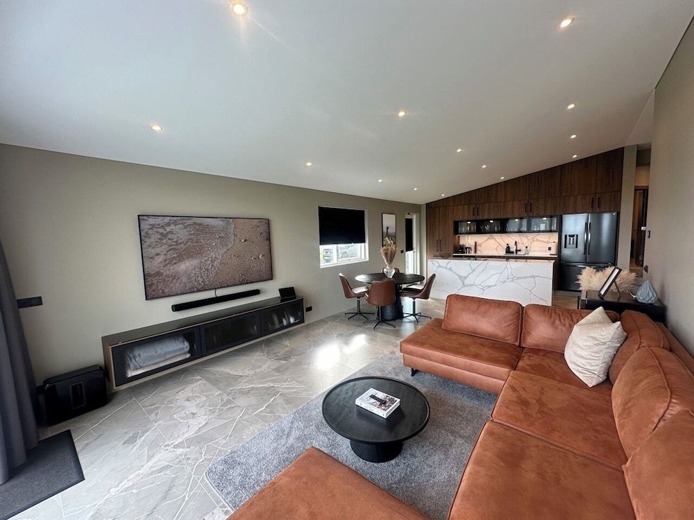 Bay View Apartments Deluxe Apartment 16