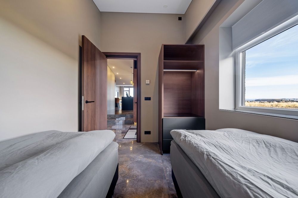 Bay View Apartments Deluxe Apartment 14