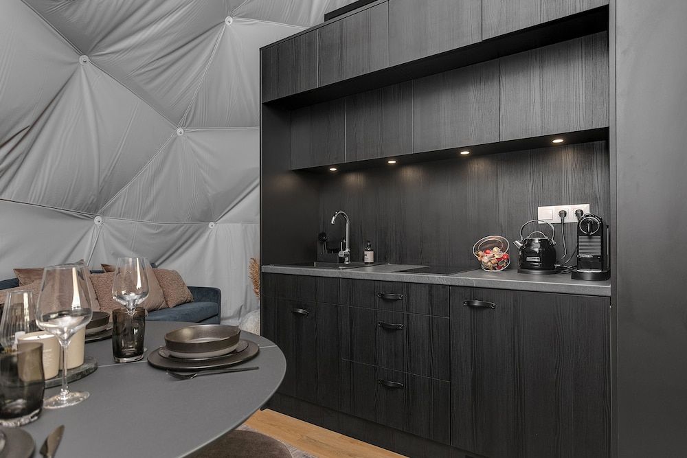 Golden Circle Domes Glamping Experience Luxury Tent 14