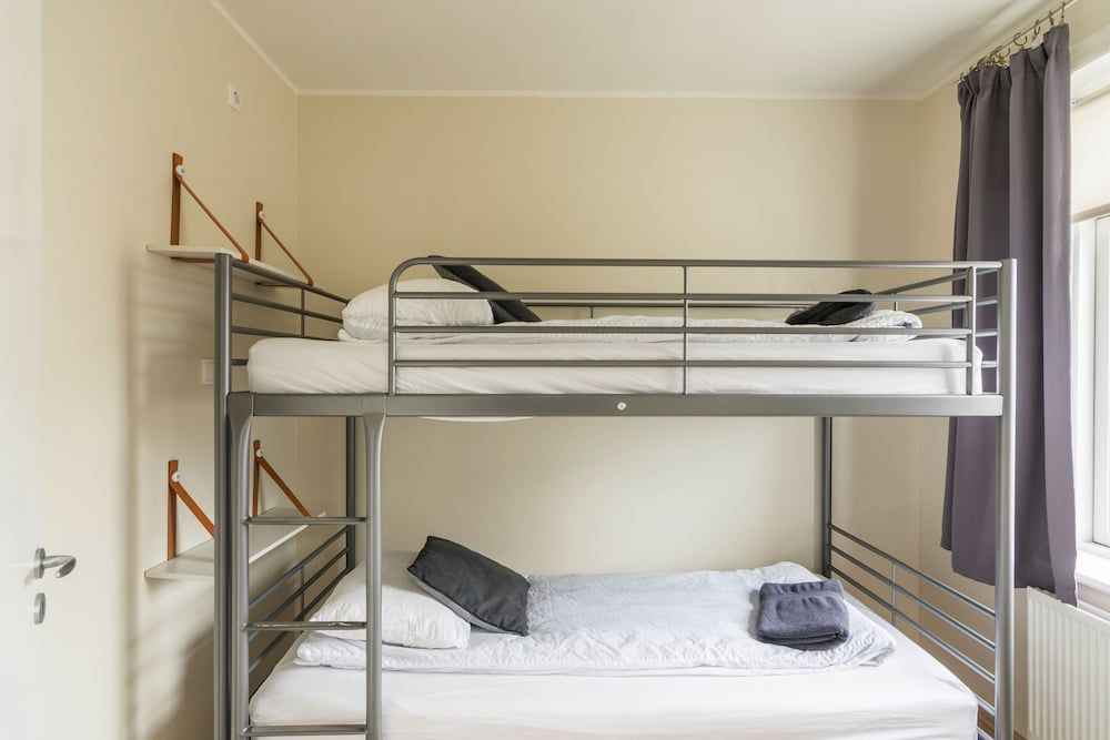 Acco Town Square Apartments Apartment, 2 Bedrooms 4