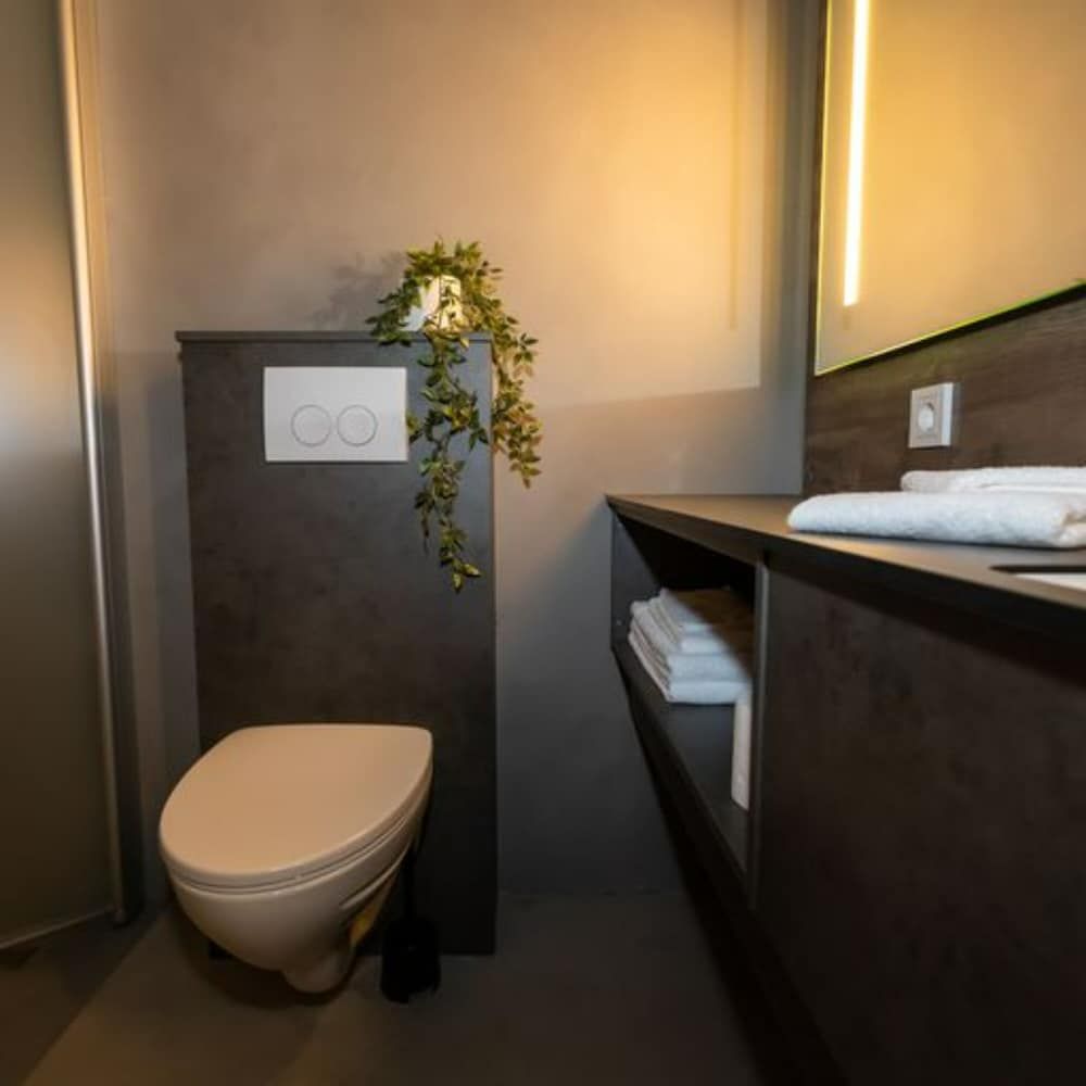 Hotel Halond Comfort Triple Room 6