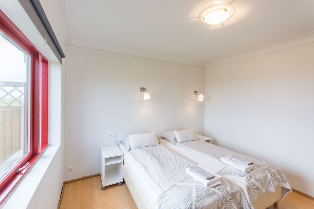 Double or Twin Room, Shared Bathroom