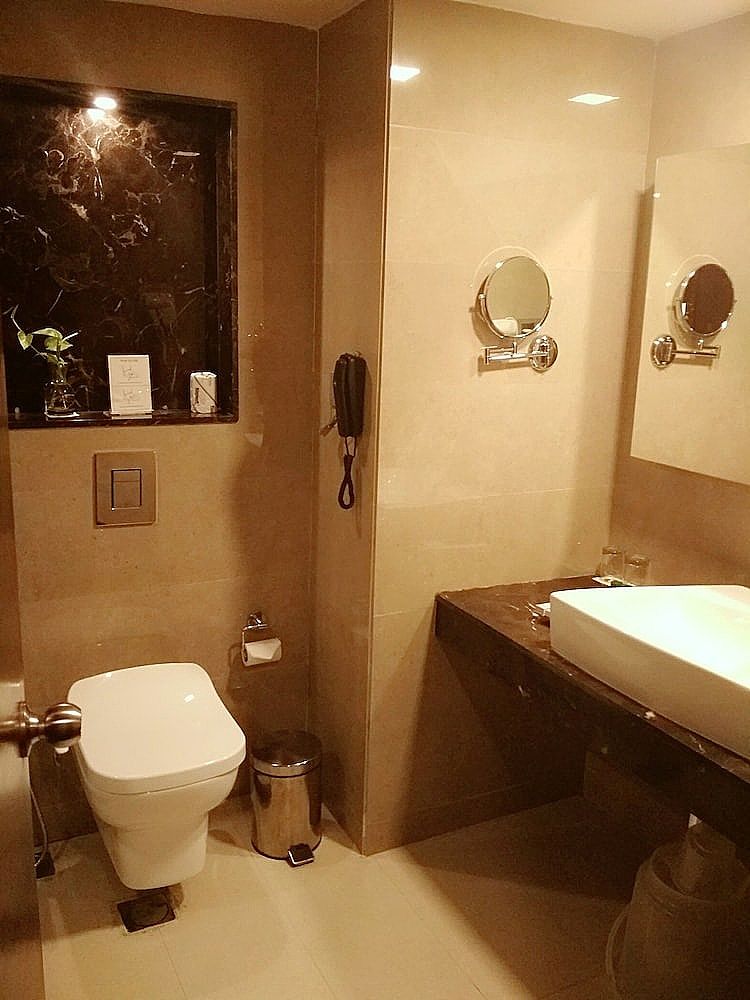 Presidential Suite (Presidential Suite)