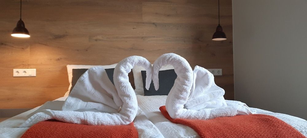 Stracta Apartments Studio, 1 Double Bed 3