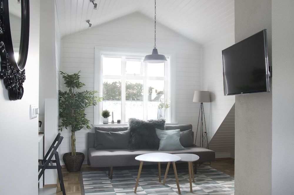 undefined Briet Apartments 10