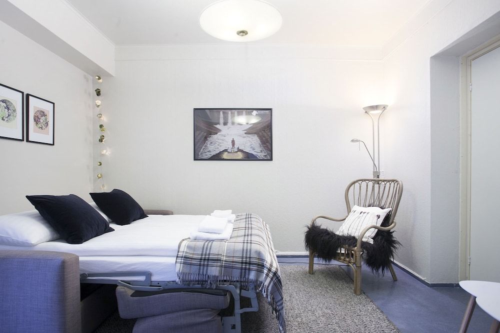 Brattagata Guesthouse Apartments Apartment, 2 Bedrooms, Ground Floor (102) 7