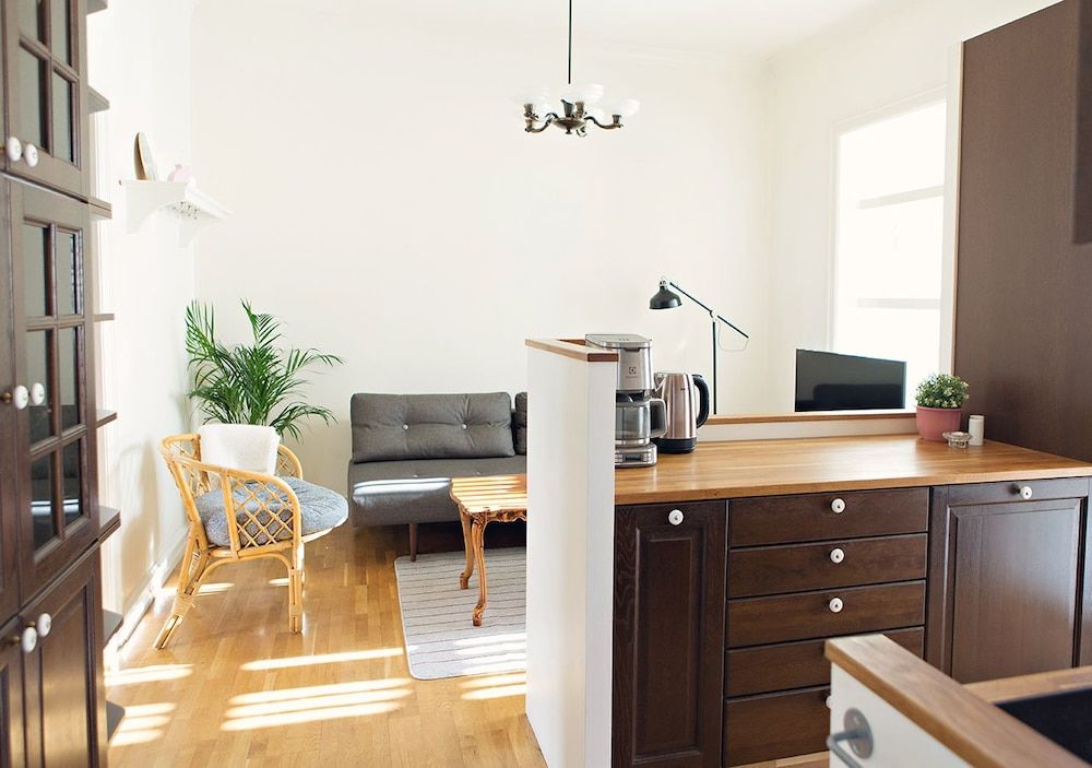 Brattagata Guesthouse Apartments Apartment, 2 Bedrooms, Balcony (201) 17