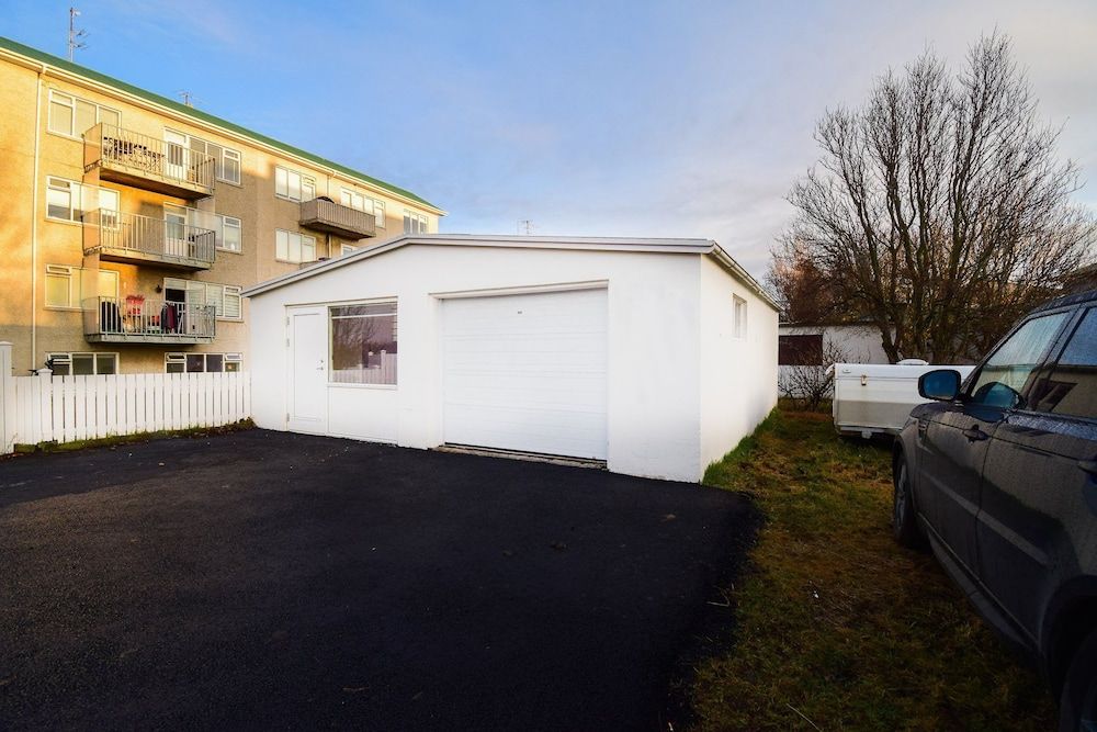 undefined Apartment M13 5