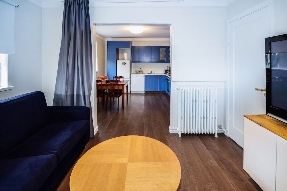 undefined Apartment M14 8