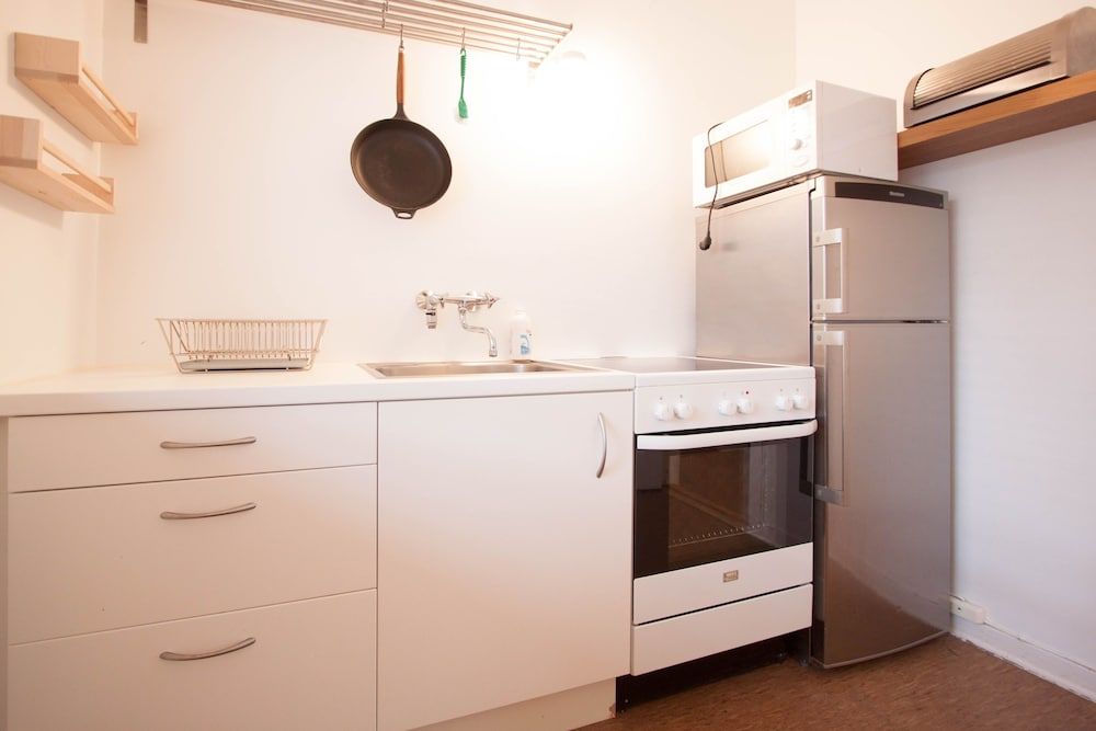 undefined Apartment R44 7