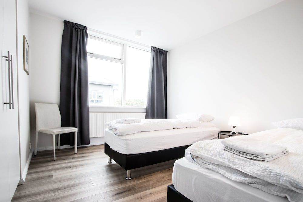 Apartment V13 Apartment, 3 Bedrooms (126829) 2