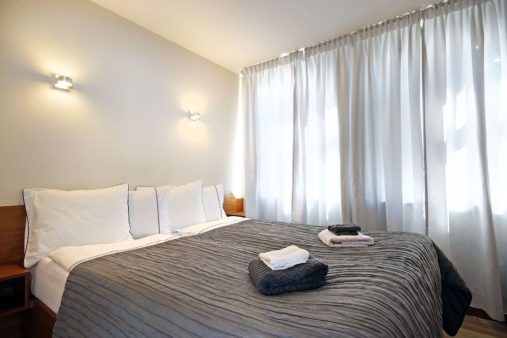 Marine Apartments Apartment, 2 Bedrooms 11