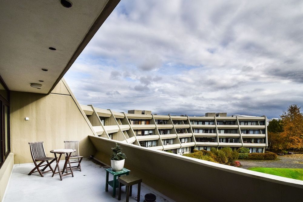 Apartment FL8 City Apartment, 1 Bedroom 3