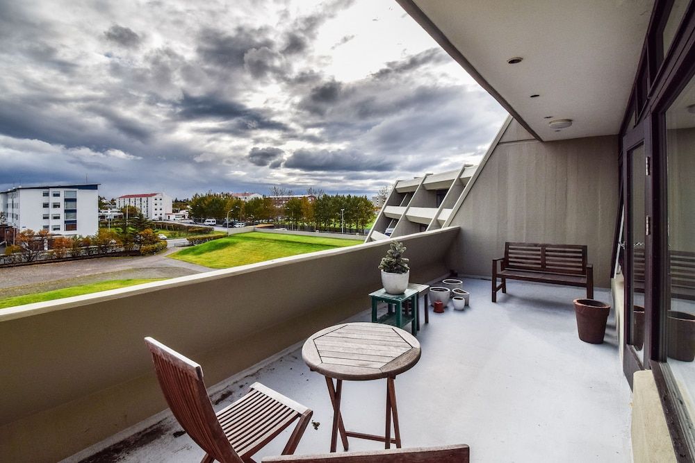 Apartment FL8 City Apartment, 1 Bedroom 4