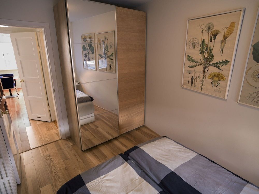 undefined Cozy Central Apartment in the Heart of Reykjaviks City Center 3