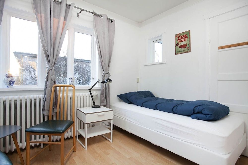 undefined Hringbraut 104 10