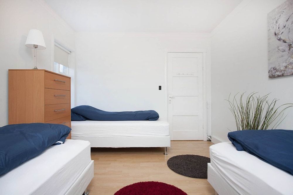 Hringbraut 104 Apartment, 4 Bedrooms 7