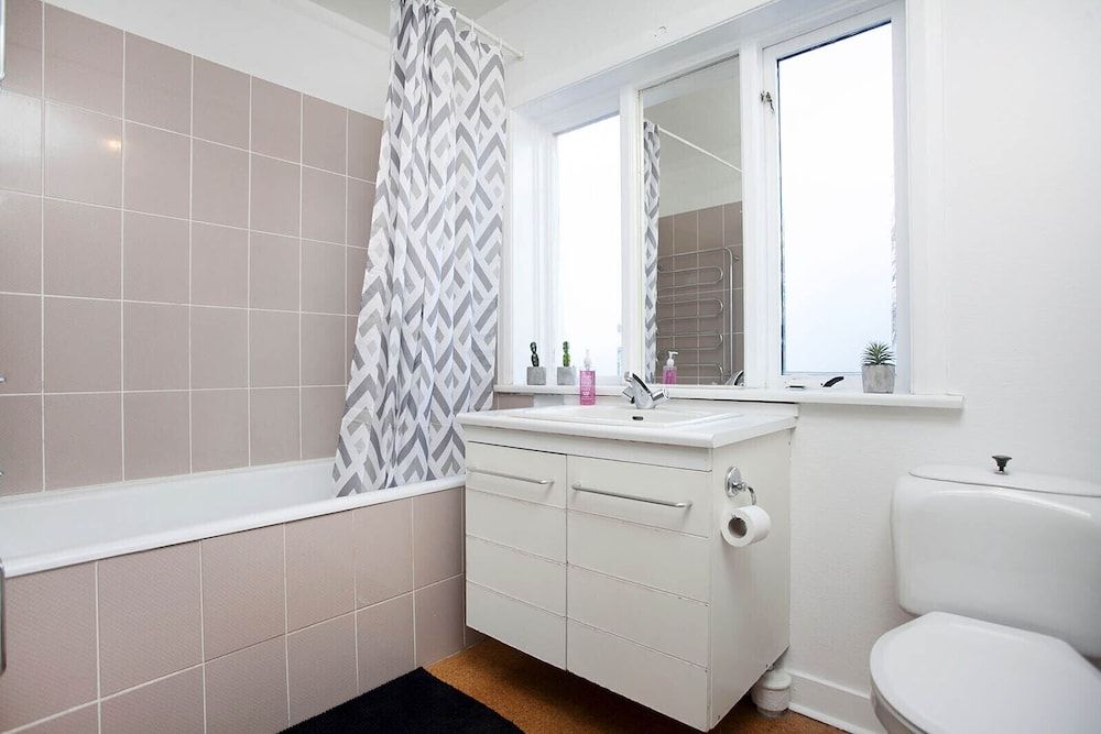 Hringbraut 104 Apartment, 4 Bedrooms 10