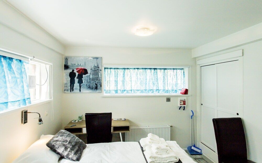 Guesthouse 77