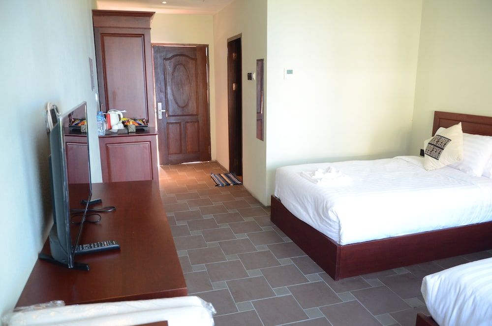 Saksiri Riverside Boutique Hotel Deluxe Twin Room, 2 Twin Beds 20