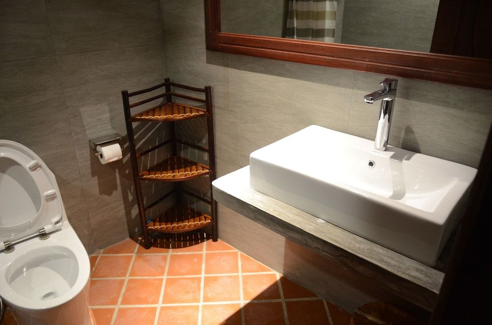 Saksiri Riverside Boutique Hotel Deluxe Room, 1 Queen Bed 11