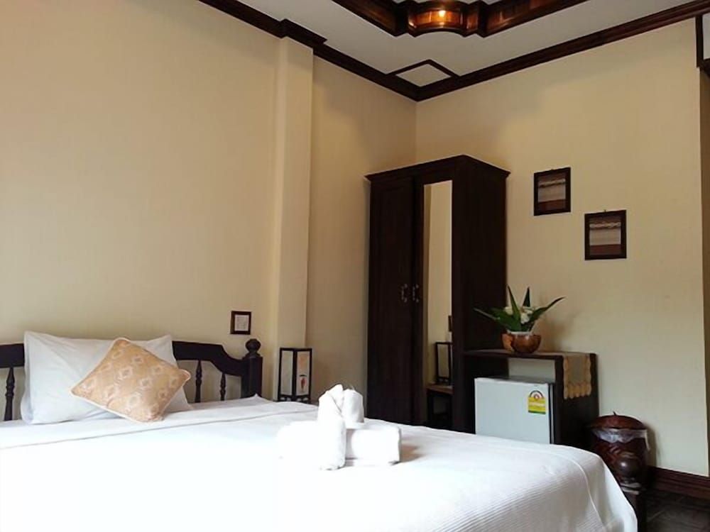 undefined Visoun Namsok Hotel 9