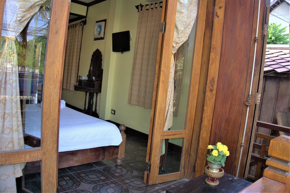 Visoun Namsok Hotel Standard Double Room 13