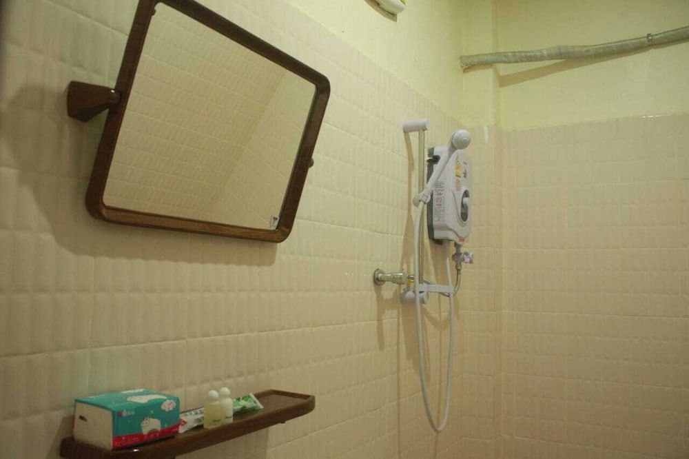 888 Guest House Standard Double Room 5