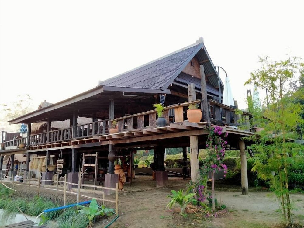 undefined Nakhaohorm Farming Resort 4