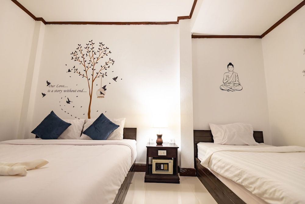 Jasmine Ville Guesthouse Classic Triple Room 2