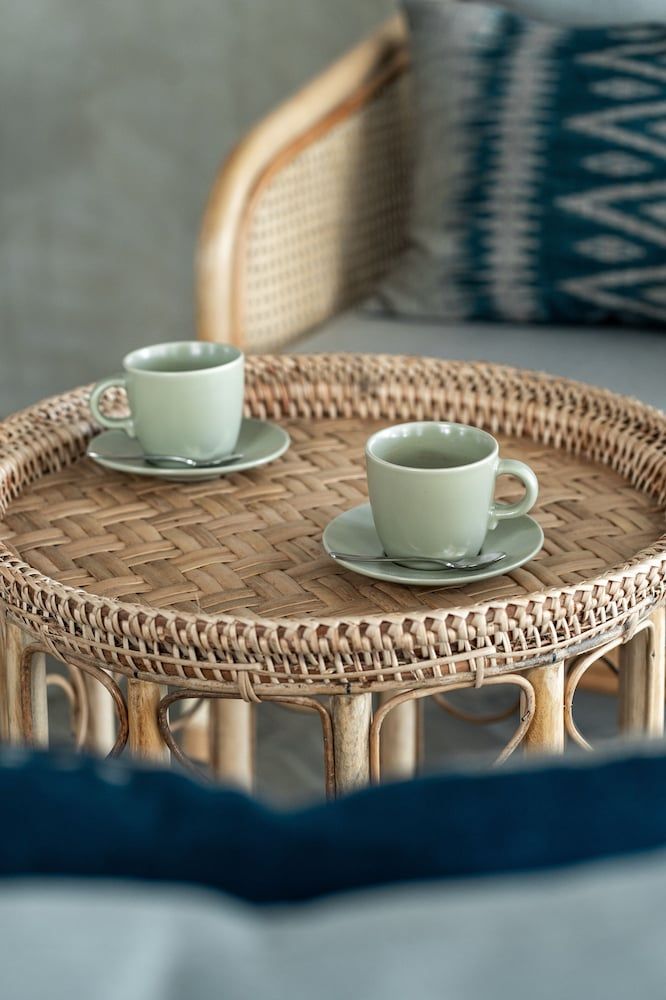 undefined chic stay hana 10