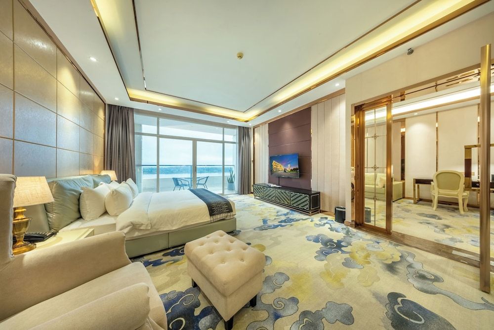 Executive Suite River View