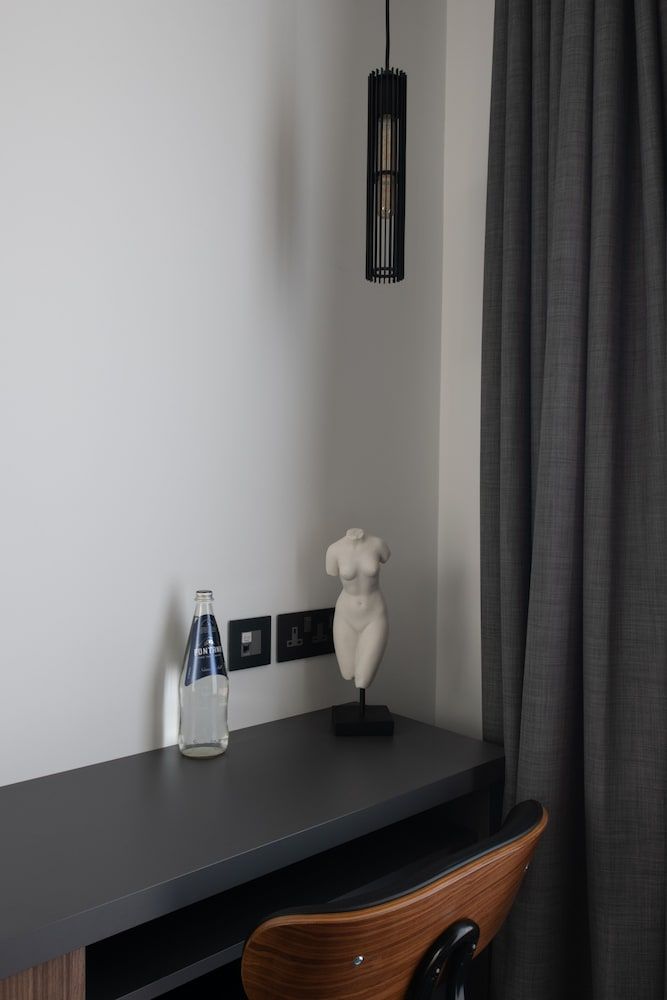 Marea Boutique Hotels Presidential Double Room, 1 King Bed 10