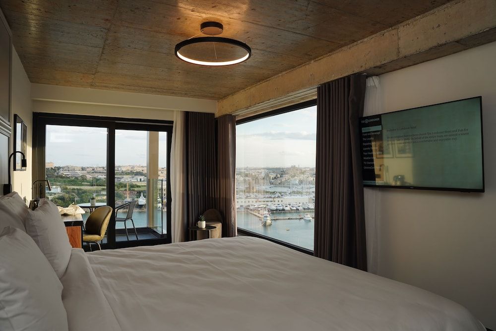 The Londoner Hotel Sliema Executive Double or Twin Room, Sea View