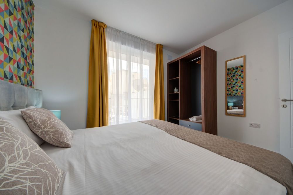 Senior Apartment